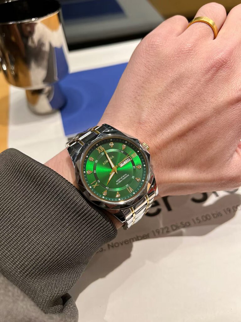 新款男士手表防水fashion watch双日历手表男士夜光腕表